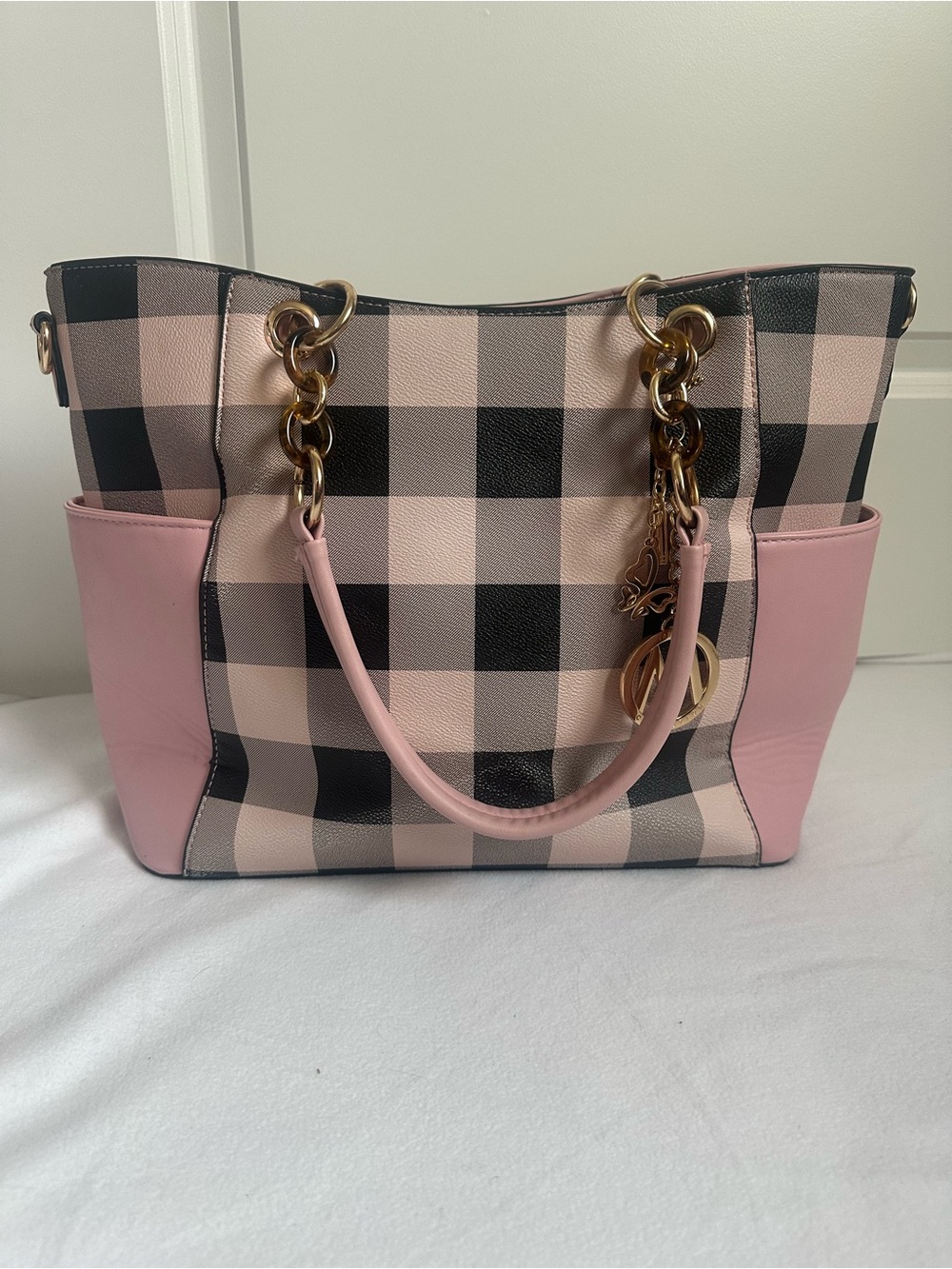 Source Unknown Pink and Black Plaid Tote with Gold Chain Hardware